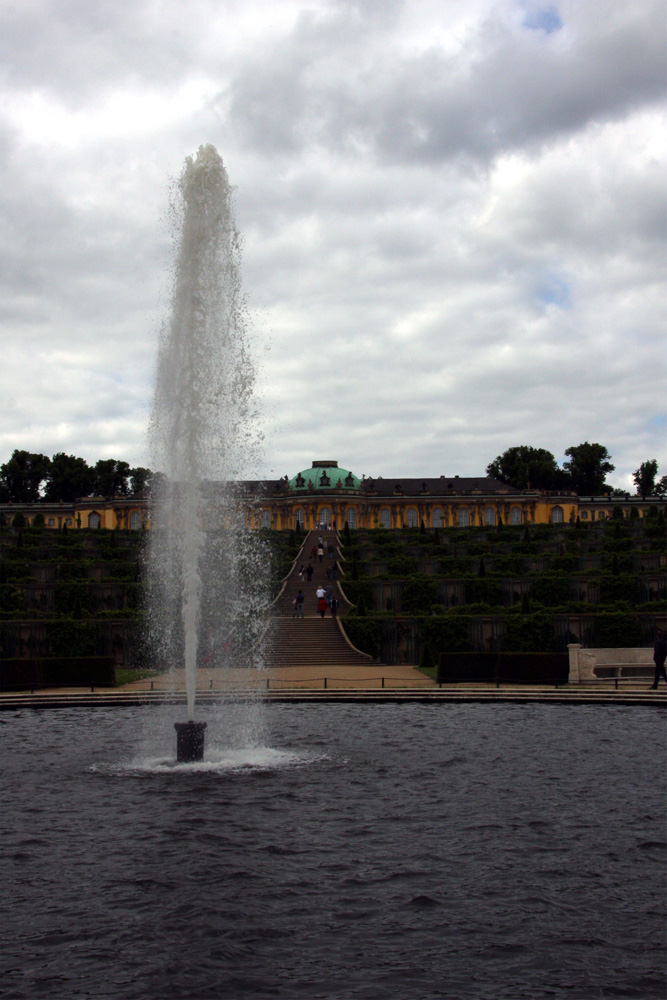 Schloss Sansoussi (Potsdam)
