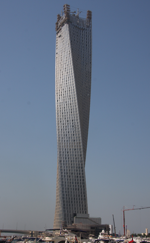 Der Infinity-Tower - wenn er fertig ist, wird es das hÃ¶chste bewohnbare 90Â°-Hochhaus der Welt sein 
