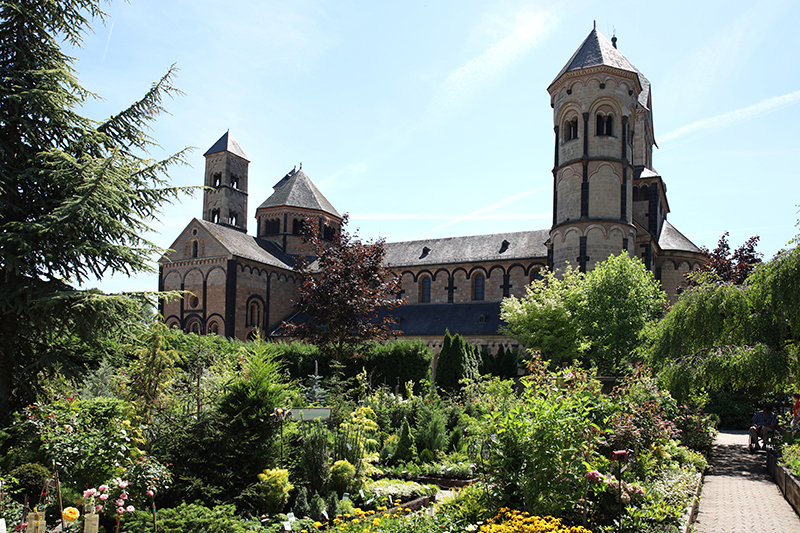 Kloster Maria-Laach 
