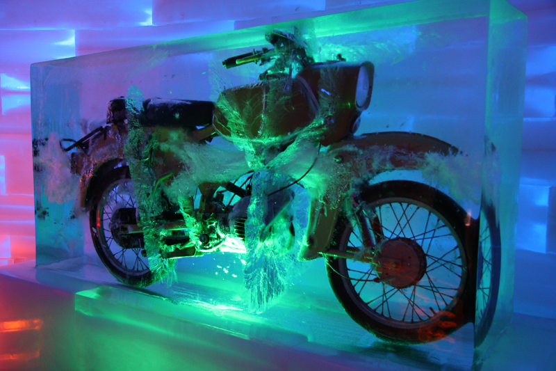 Motorrad im "ewigen" Eis
