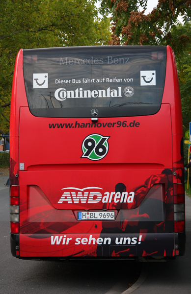 Der Mannschafsbus von Hannover 96
