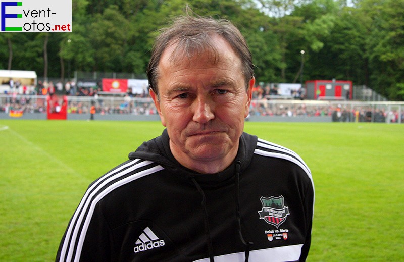 Ex-Bundesligaspieler und -Trainer Ewald Lienen
